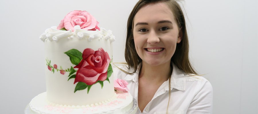 BritishBaker's tweet photo. Bakery student @oitsmeg of @UCBofficial in finals of prestigious awards: https://t.co/VRktC7BjHC #goodluckmegan https://t.co/x85EJvZ0YI
