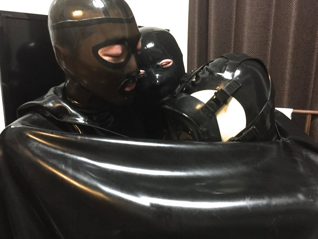 mistresshinako's tweet photo. とっても楽しかった！！
「おやすみなさい」写真が気に入っております。
#SalonDeChiaki https://t.co/npxFNDHnVm