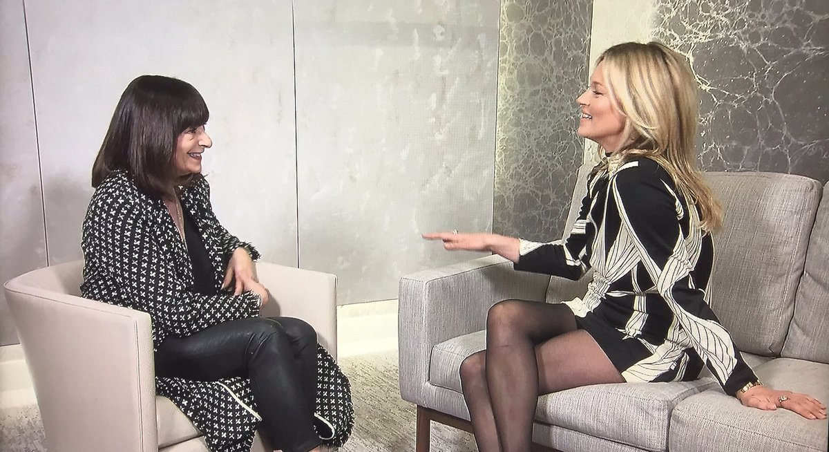 EntCity's tweet image. Don't forget to tune in for @Jeanne_Beker's #exclusive sit down with #KateMoss on @entcity! #iconmeetsicon