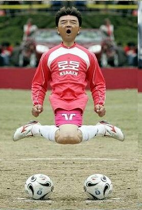 Takayoi_'s tweet photo. 좌우대칭 개웃기네 ㅋㅋㅋ https://t.co/foq6WI9Gxc