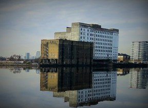 tagarchi's tweet image. &quot;For 1 night only at the #MillenniumMills&quot;
#studentarchitecture work Unit4 #uelarchitecture
architecturediary.org/london/events/…