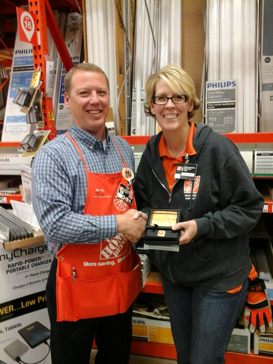 Julie S. Associate  of the Month! Congratulations Jules, you rock! # Auburn is awesome, <a href="/AmyMETMidwest/">Amy Santin</a> @D179MET
