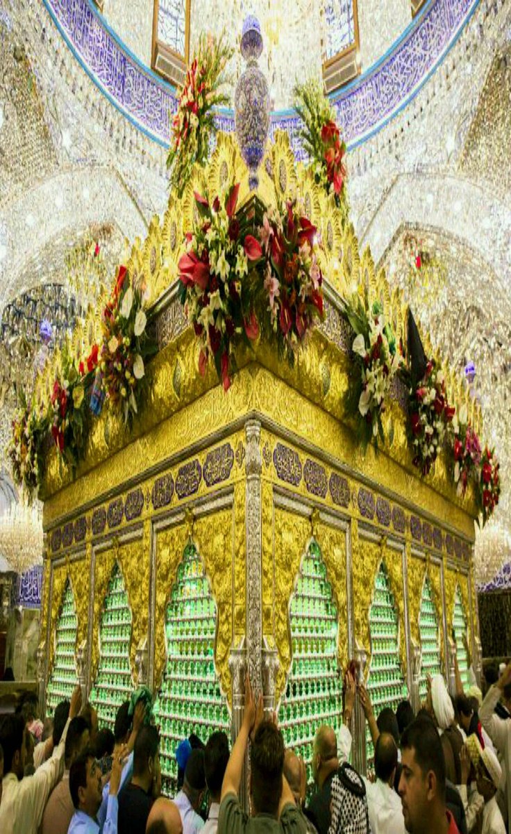 zeeabali's tweet photo. جـمـر الــشــوگ لـلـمـعـشـوگ يـخـمـد لا هــيــهــات
وعـلـى الــروح طــيــبــه يـفـوح وانـظـم هـالآيـــات https://t.co/WpE0KefjrY