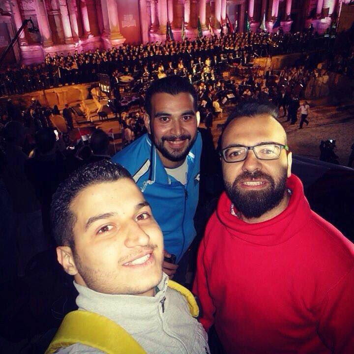 FL_AsmaalAssad's tweet photo. فريق كشاف سورية في #تدمر

#Syria #Palmyra #Unite4Heritage  <3 https://t.co/NLXMAjx3ru