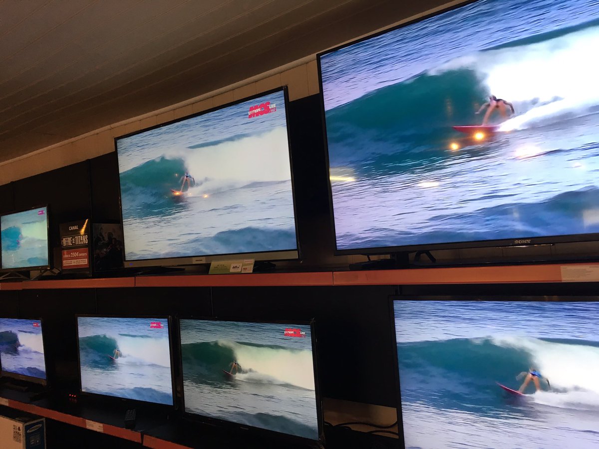 sebsurf81's tweet photo. Canal+/Canalsat dans votre magasin PRO&Cie à St Sulpice #canalplus #canalsat #mcssurf https://t.co/FvjvvXExCF