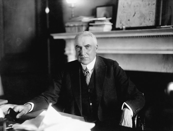 StatueEllisNPS's tweet photo. #OTD in 1921, #PresidentHarding signs the #QuotaAct, marking the end of America’s “open door” immigration policy. https://t.co/kyK5xx2zYo