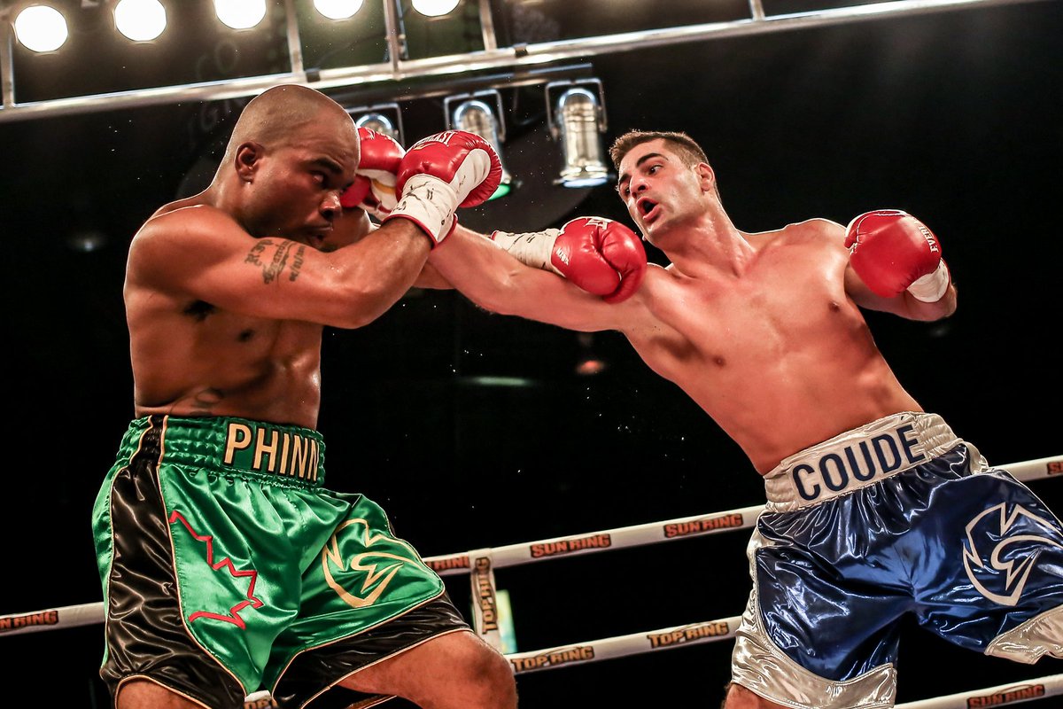 2RivesSorel's tweet image. bit.ly/1qdAqs7 Guillaume Coudé, des @EperviersLNAH, parle de son combat du 20 mai à #SorelTracy @interboxca