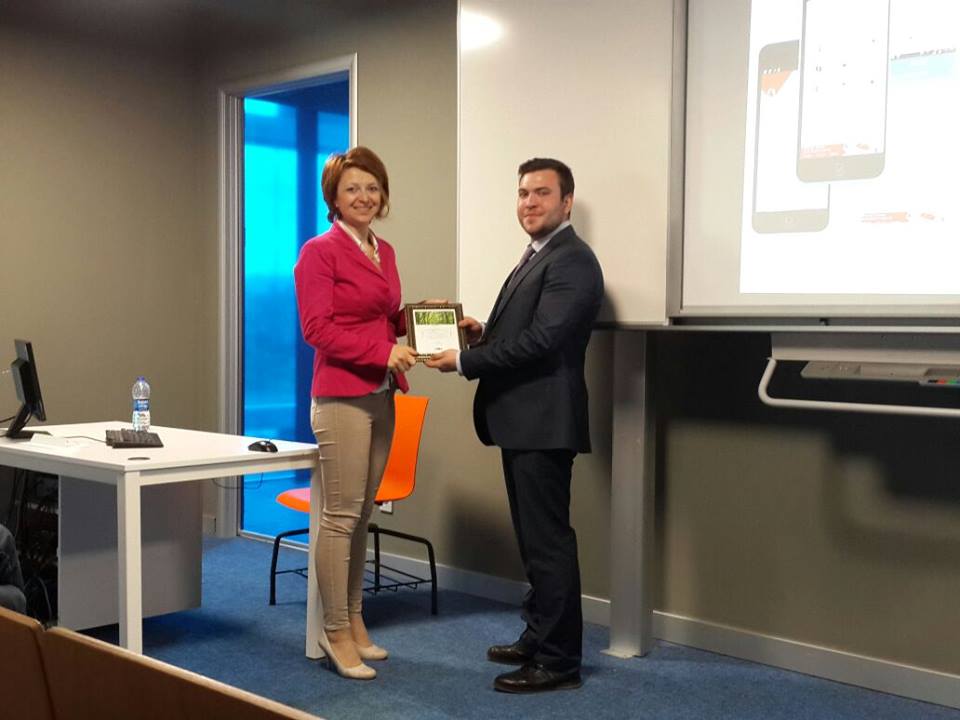 Social Attend olarak ödülümüzü de aldık. Teşekkürler Haliç Universitesi...#SocialAttend #hugip #etkinlik #mobil