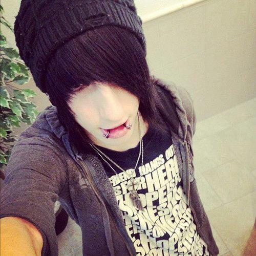 got my snake bites done,what you guys think should i keep them??-eric