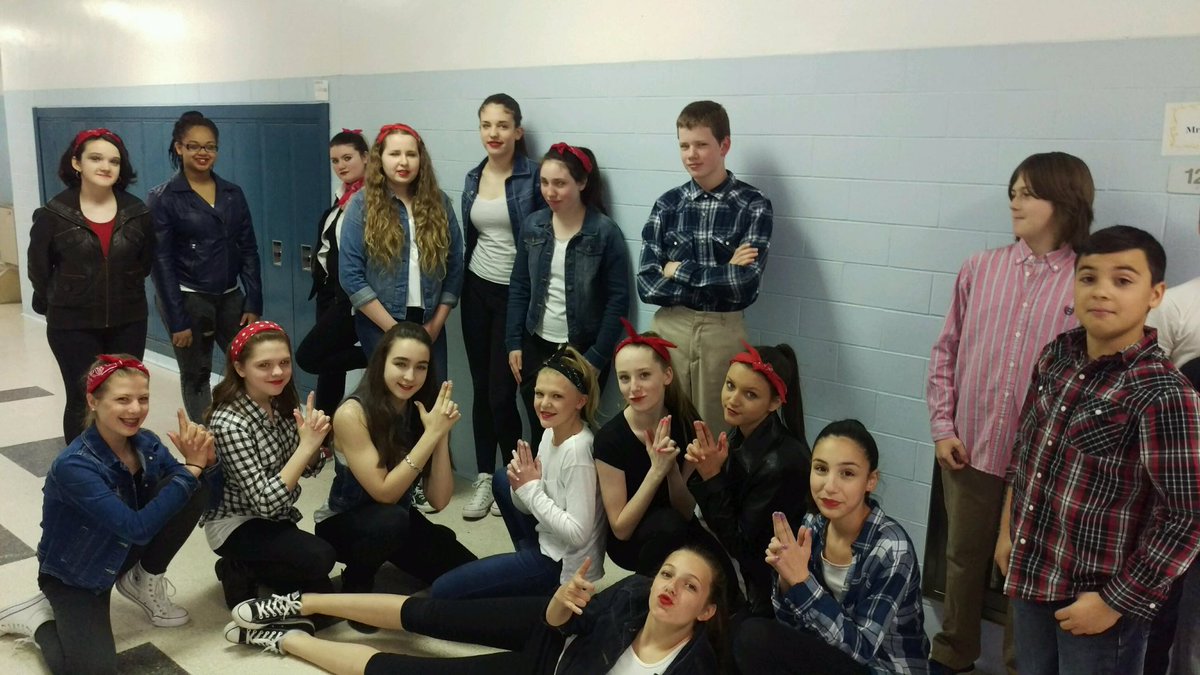 outsiders day outfits