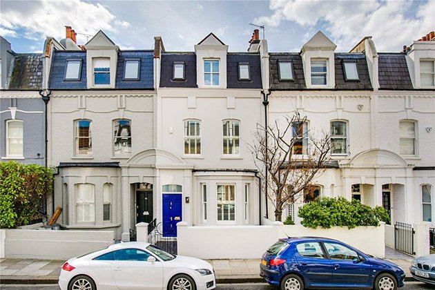 Chestertons Fulham (@chestertonssw6) on Twitter photo Houses and apartments for sale under £2m in Fulham - Country Life po.st/lNGofE via <a href="/Countrylifemag/">Country Life</a> Houses and apartments for sale under £2m in Fulham - Country Life po.st/lNGofE via <a href="/Countrylifemag/">Country Life</a>
