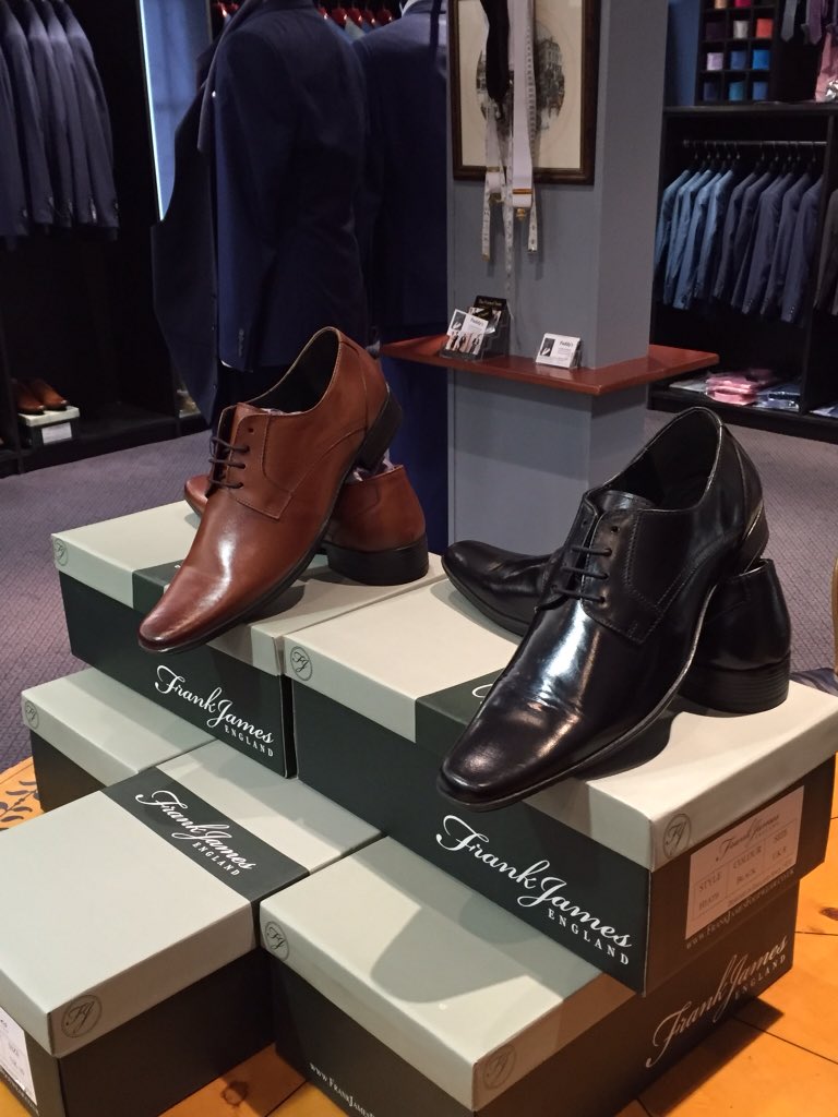 Theformalsuite's tweet photo. Wedding ideas 2016 shaking things up  #tweed #shoes #style #fresh https://t.co/UyzzHKysy7