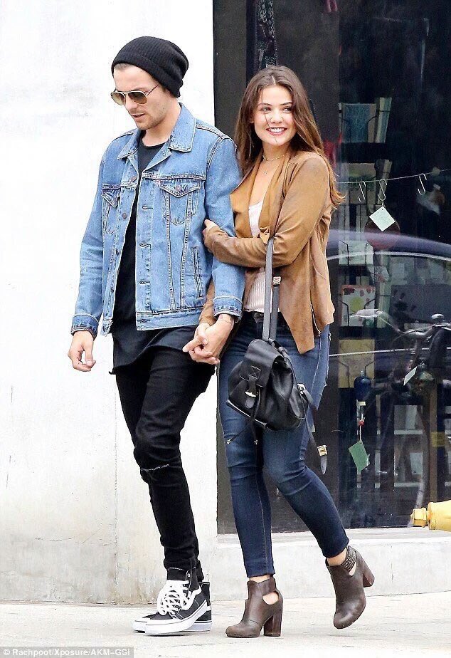 WWInfo1D's tweet photo. Louis &amp; Danielle out in LA - 10.05.2016 (1-4) https://t.co/vgi7GlqegT
