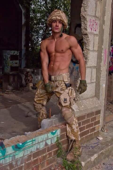 RoesRonald's tweet photo. See me cum on Skype now.   Blankeduine https://t.co/NM7QAwfNfT