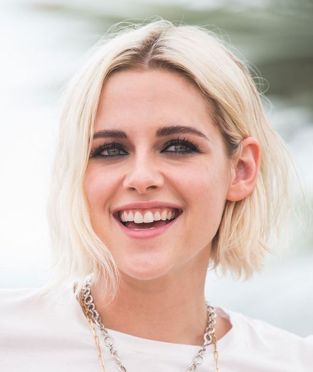 Kristen Stewart Wear Ice Blonde Bob Kristen Stewart Hair Style