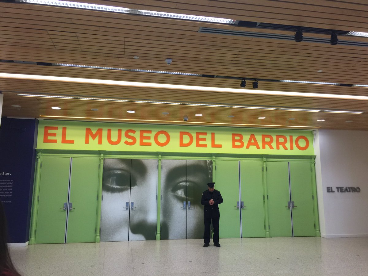 ElenaSpathis's tweet photo. We have arrived! @SrtaFarrell @SrtaArroyoPVHS #PVBarrio https://t.co/fmBV6oohaQ
