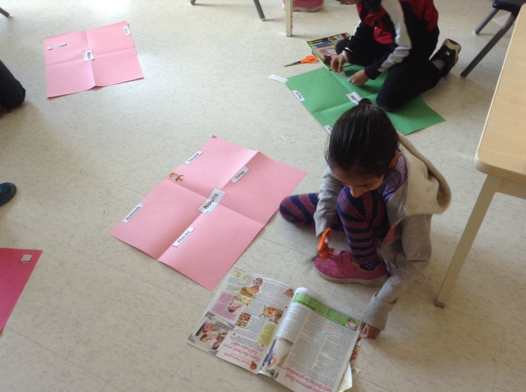 taggart_heather's tweet photo. Having fun going on a Noun Hunt finding people, places, animals, and things!  #BerylFord, #nouns, #nounfun https://t.co/gFI7pf3bxy