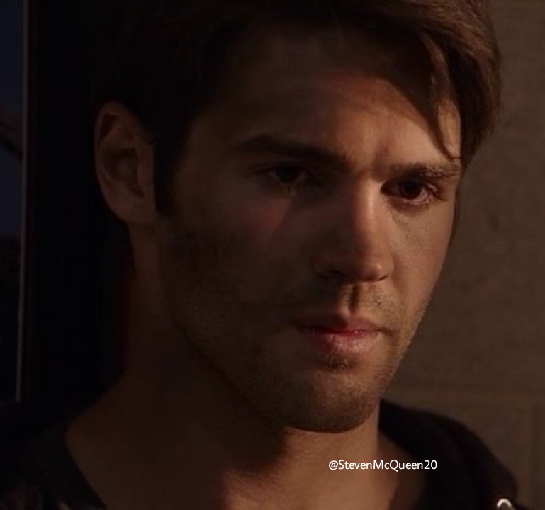TStevenMcQueen's tweet photo. Jimmy ππ
Chicago Fire episode 4x22 'Where The Collapse Started' π¨ππ #ChicagoFire #StevenRMcQueen #JimmyBorelli https://t.co/Yw96n2SiFE