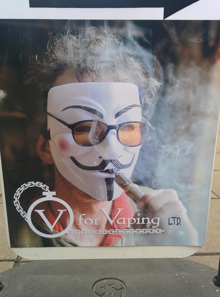 CiLk-48WkAUUouZ.jpg:large