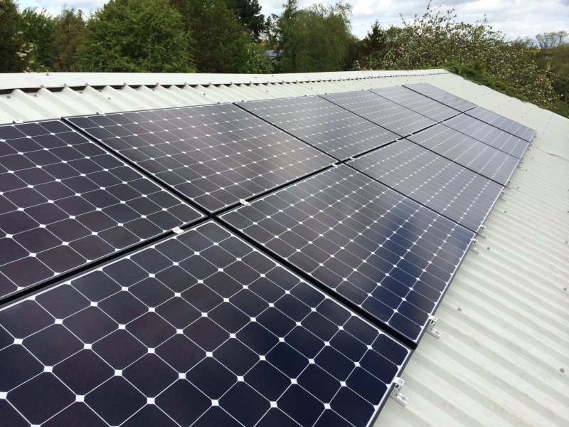pakistanstuff's tweet photo. #solar #PV modules are now available in: #BenQ #KINGUO #Risen #AUO #LSIS #Sortec #Tianwei 
https://t.co/ee14fi7Mdf https://t.co/5ws9X0YVRd