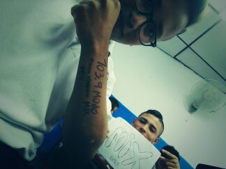 Marcosalcedo17's tweet photo. @Mix1039 10b modo Mix Santa Magdalena (partymix) https://t.co/s7ZabIVHBz
