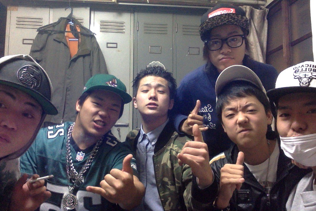 ⛈️⌚⌚🔥7 tweet media