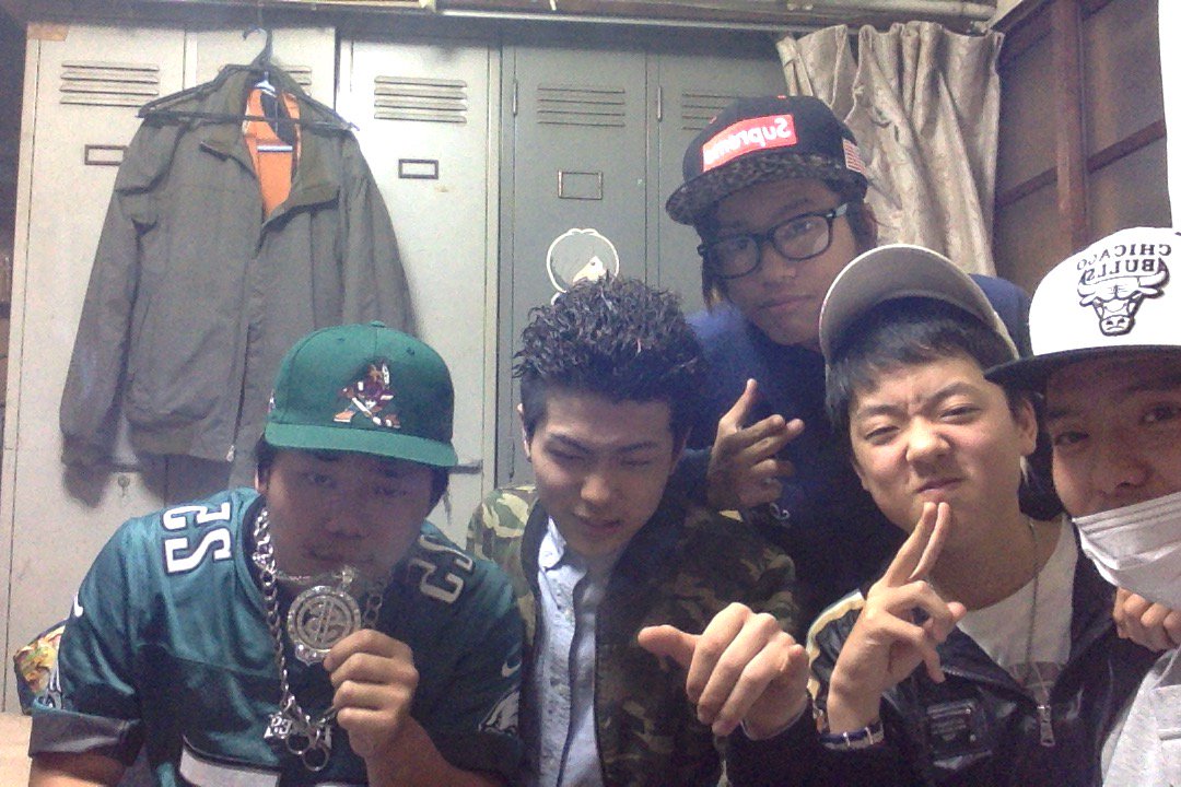 ⛈️⌚⌚🔥7 tweet media