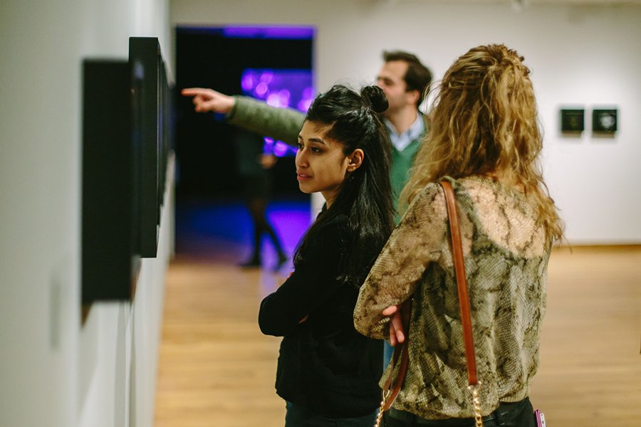 AshmoleanMuseum's tweet photo. #AshmoleanWarhol is open late until 9pm this Thurs &amp; Sat – why not come &amp; see it after hours? It closes Sunday! https://t.co/7EI6h7Z950