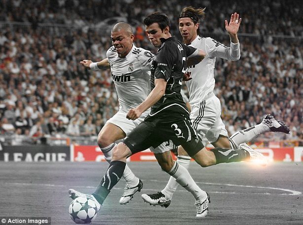 PicsFromRMadrid's tweet photo. Once upon a time #pepe #sergioramos #garethbale #bale #ramos #realmadrid #totenham #uefach… https://t.co/8zHnimw0ft https://t.co/LkiPKUSRCy