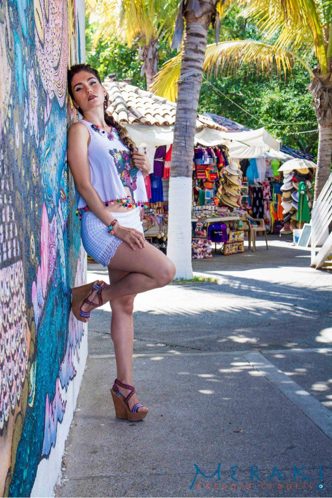 Magentaths's tweet image. #modaetica @hablemos_moda #comunicacionmoda mural @Quetzal_Cocoatl  diseños hechos con conciencia !!!