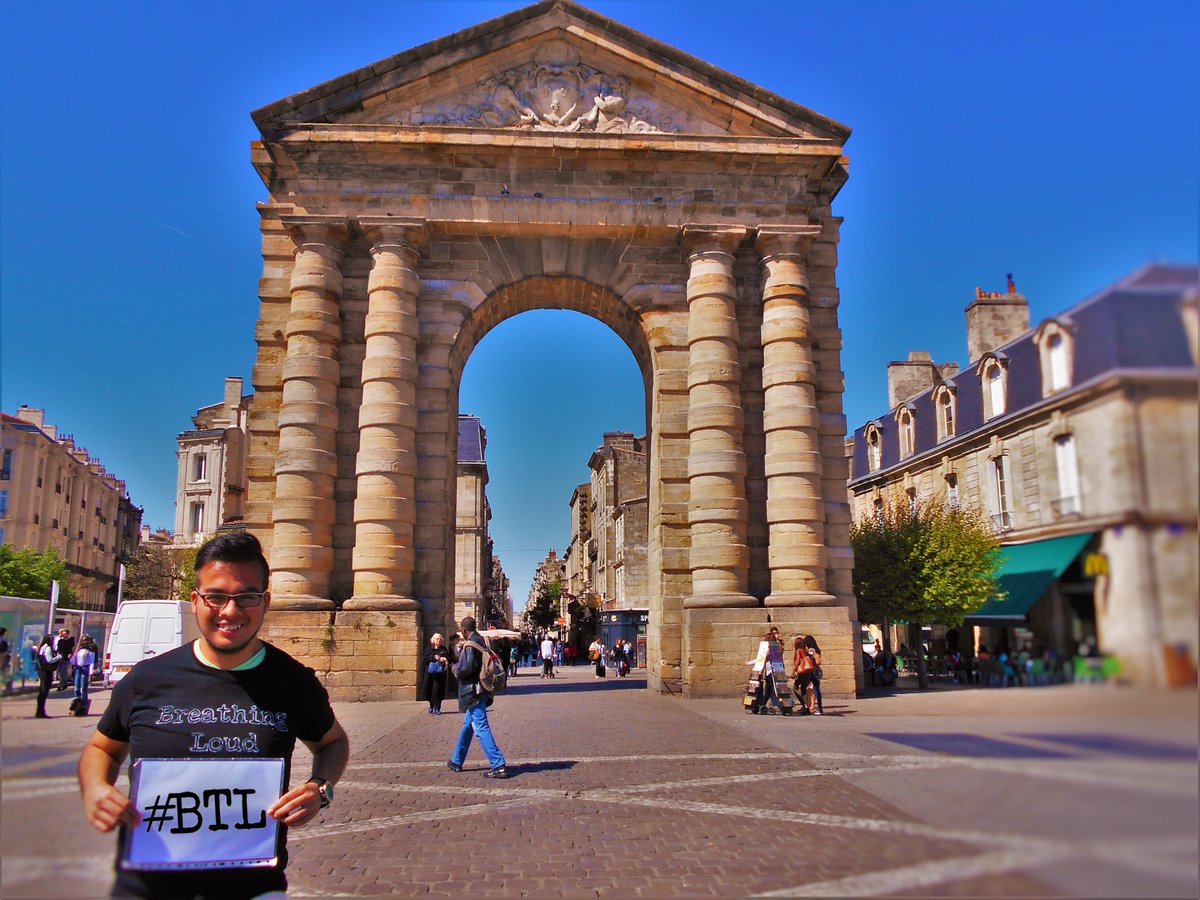 BreathingLoud's tweet photo. Place de la Victoire, Bordeaux. MadeInLima(@MadeInLima_BTL) #YoNoCompréPan -BreathingLoud- https://t.co/8mqejOWG4Y