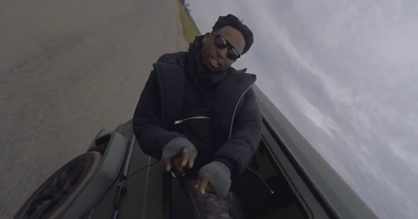 DJBooth's tweet photo. Holy Sh*t You Need To Watch Jazz Cartier's "Red Alert / 100 Roses" Video (by @Yoh31) https://t.co/kZOfPhvn7D https://t.co/HUOqrMn0ws