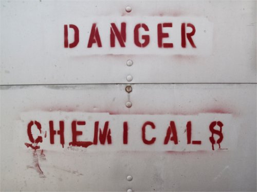 EDFChemicals's tweet photo. Our kids should not be guinea pigs. New chemicals must be found safe BEFORE they are allowed on the market #TSCA https://t.co/Eird6MVuxv