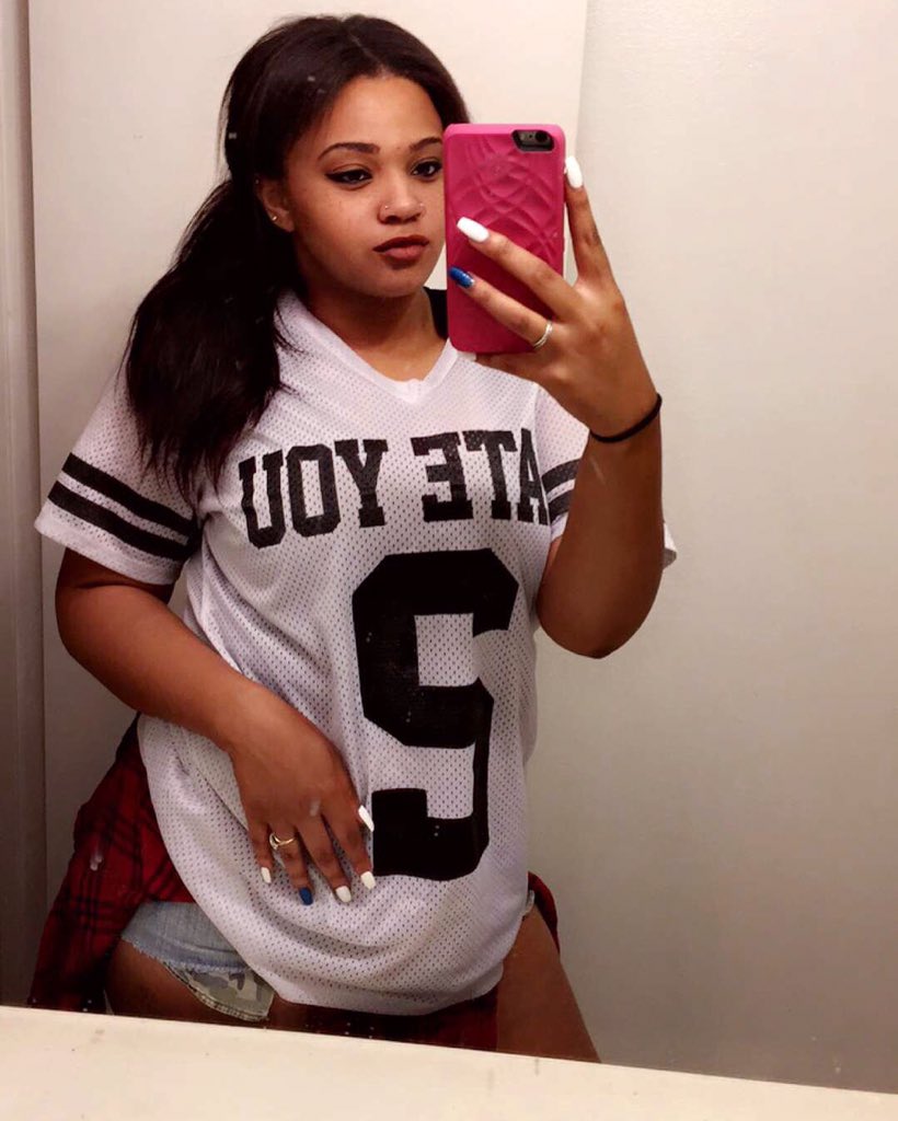 queennnvc's tweet photo. #ThickGirlTwitter #ButImFat https://t.co/3JDCtmX3ZM