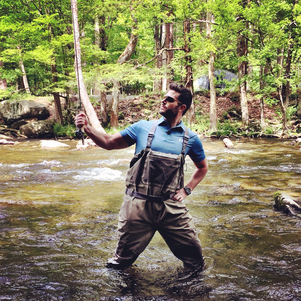 JessePalmerTV's tweet photo. Learning to fly fish in the Great Smoky Mountains! Check it out on @GMA tomorrow! 
#FlyFishing https://t.co/wjvR5CvYX0