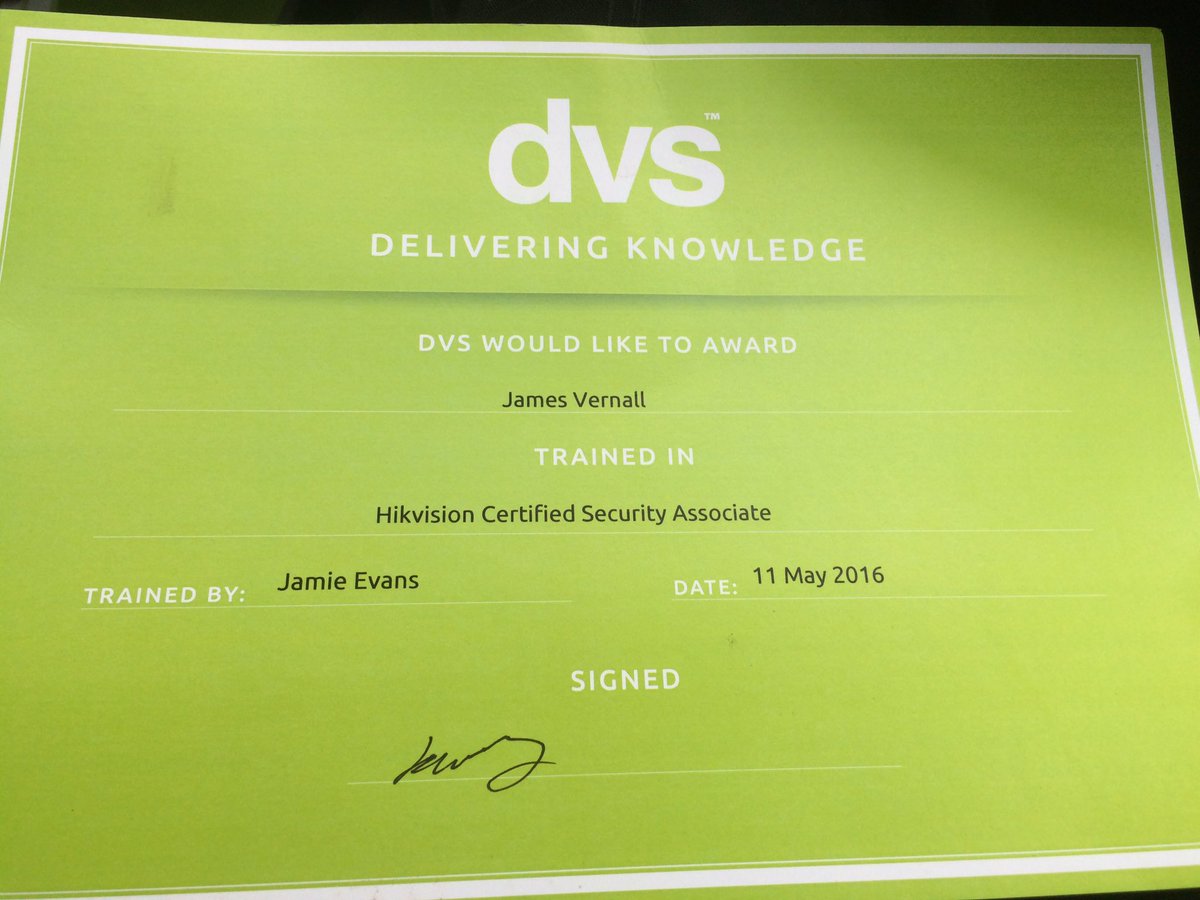 TWL_Tech's tweet image. Thanks to @DVSLTD for today&apos;s CCTV training @twlvoiceanddata @HikvisionEurope #engineer #IPcamera #network