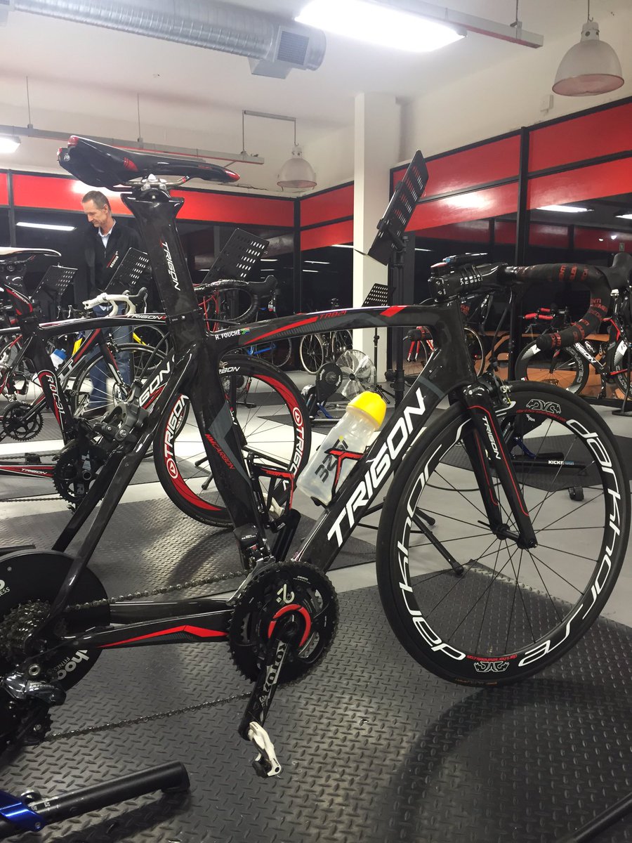Session no2 coming up! <a href="/RedHubCycling/">RedHub</a> <a href="/DarkhorseWheels/">Darkhorse Wheels</a> @teamdarkden