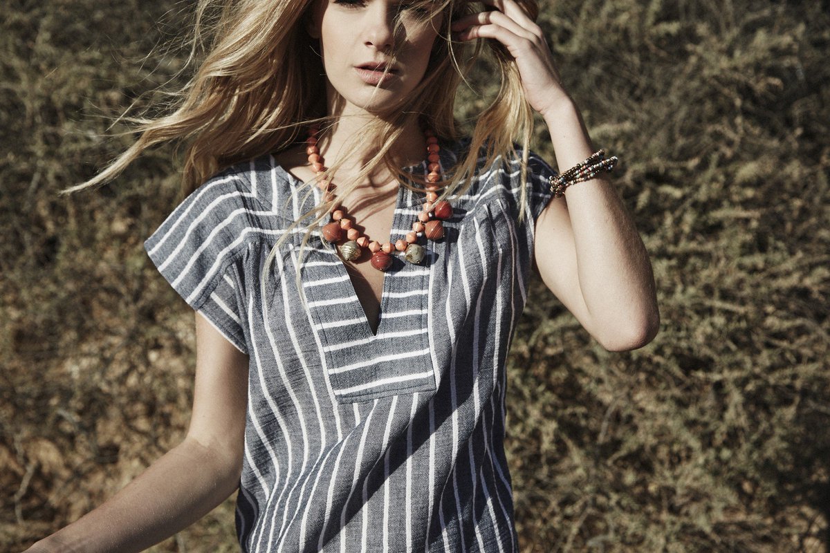 31bits's tweet photo. Make a colorful statement with the new @31bits Moroccan Sun necklace. https://t.co/WvaflaL9VZ #bitsofsummer https://t.co/zRYhnm3H41