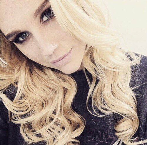 I'm my own #wcw. 😋💕