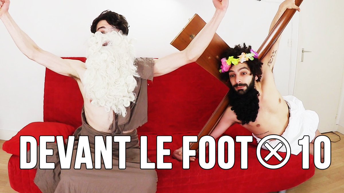 Devantlefoot's tweet photo. Cette semaine on reçoit #jesus  #lesbluesbrothers @topito_com  et les #taxis V.S. #UBER ⚽️►https://t.co/Kf4g5ULfLy https://t.co/uPB5seH4xq