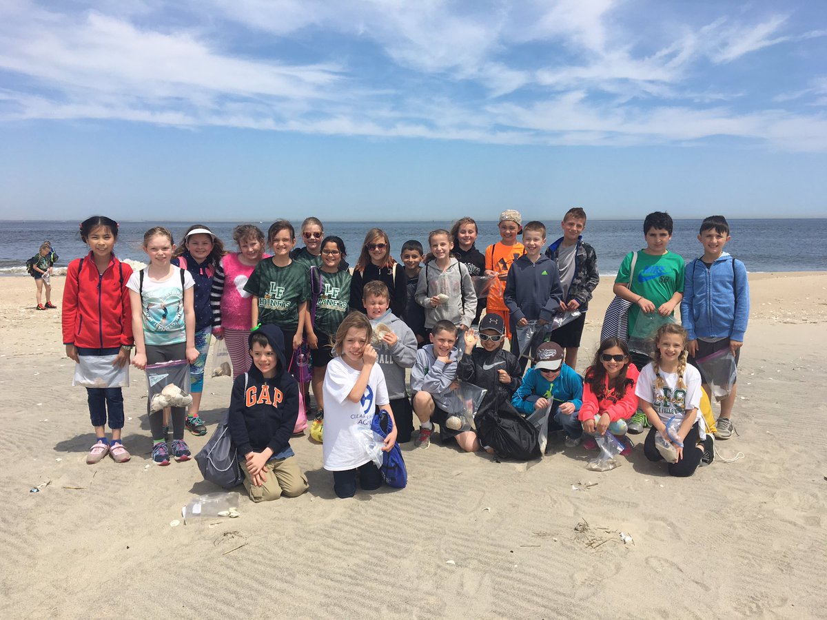 donovanLF5's tweet photo. Having a blast in Sandy Hook!!@LFSchool3 https://t.co/mn1dg3XMVT