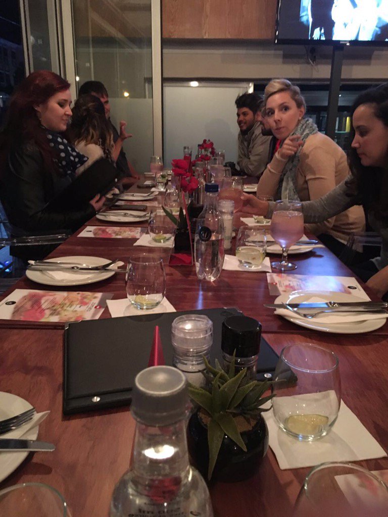 Robzyloo's tweet photo. Everyone is seated and ready for Carbon Bistro's first foodie meetup!! #ZomatoXCarbonBistro https://t.co/sEM2MnMHVg