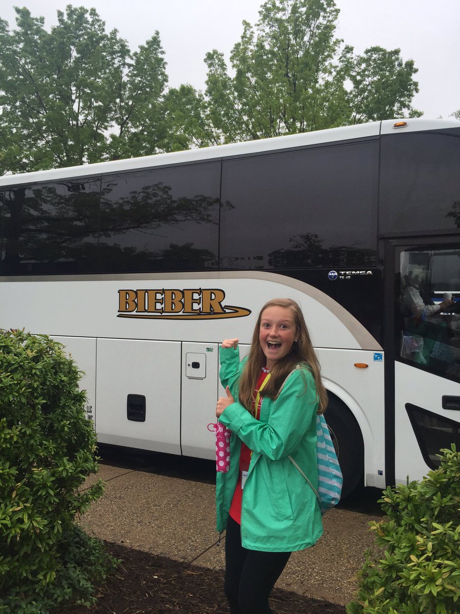 BauerEES's tweet image. We found the Bieber Bus! 😂😂 #EESDC16 #bieberfever #getsonmynerves