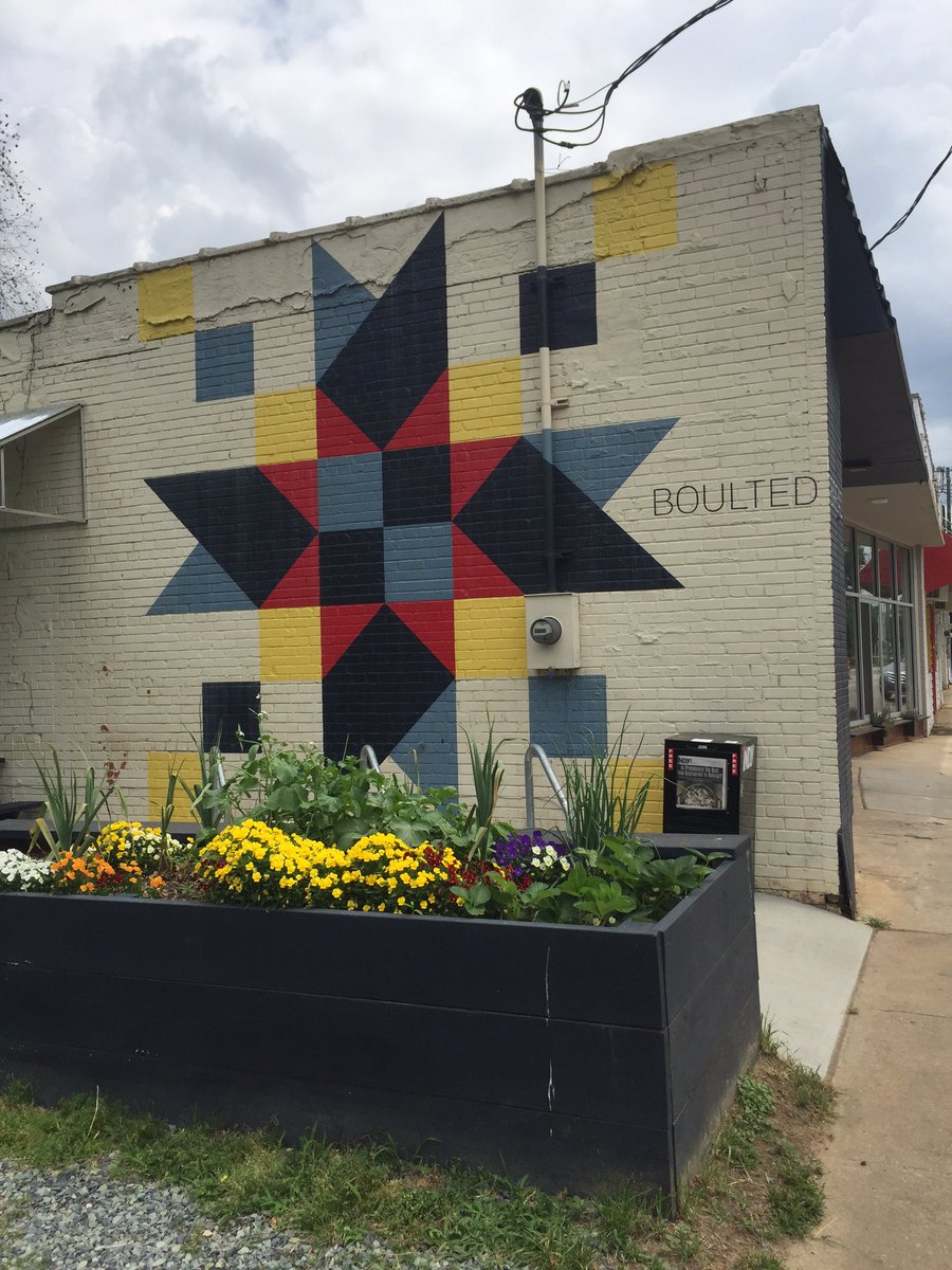 Provenance tweet media