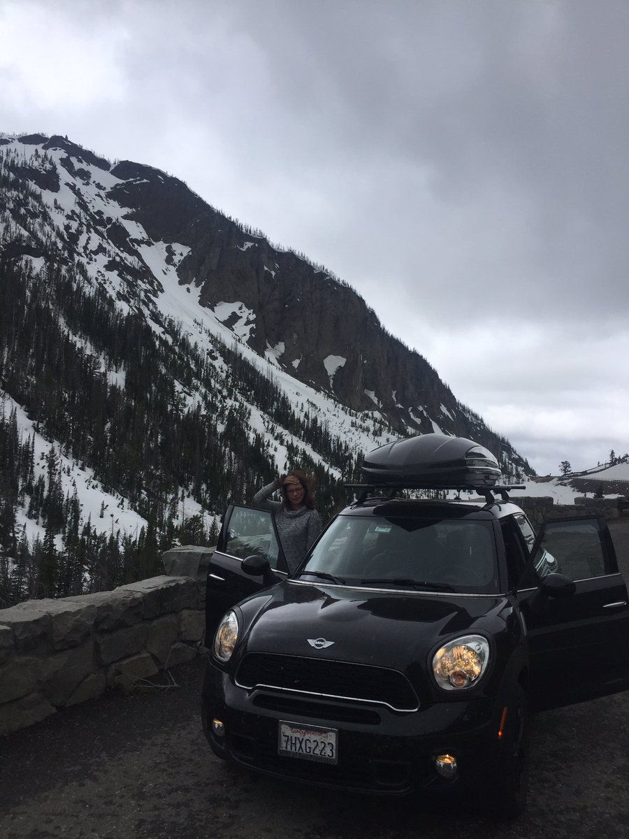 ircfinlayson's tweet photo. #OpenRoadTrip Yellowstone Park, Wyoming https://t.co/t99MhV23KV