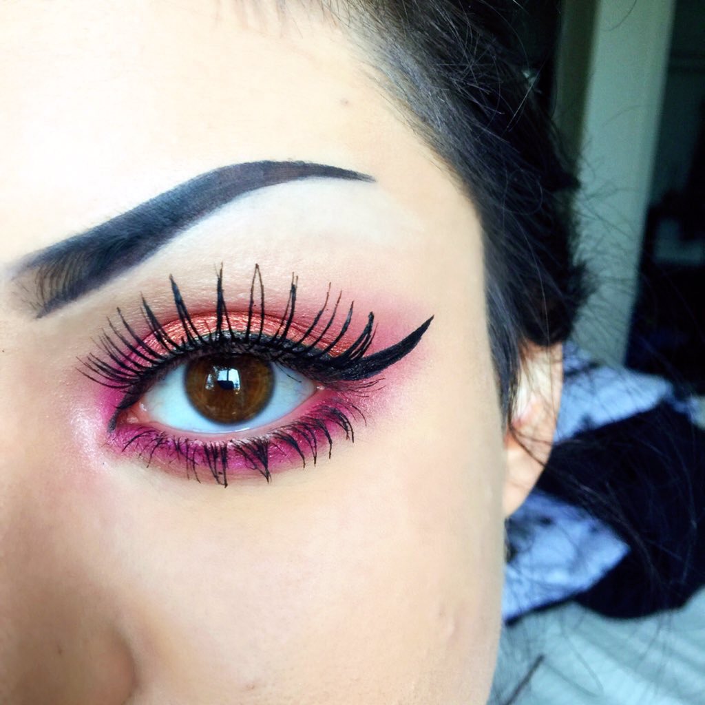 شهايه وسكسيه (@emartiyah) on Twitter photo 