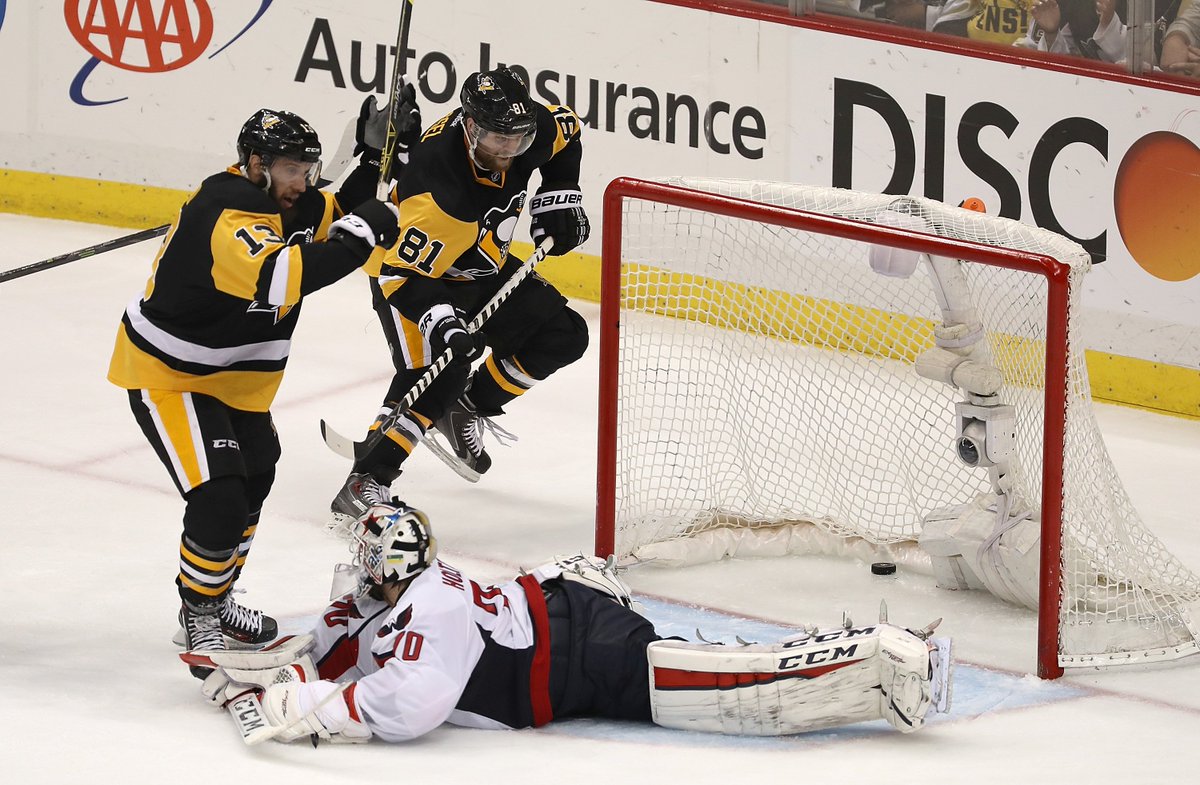 The <a href="/penguins/">x - Pittsburgh Penguins</a>' resiliency shines in a Game 6 win. Story: s.nhl.com/6017BoOcN #StanleyCup