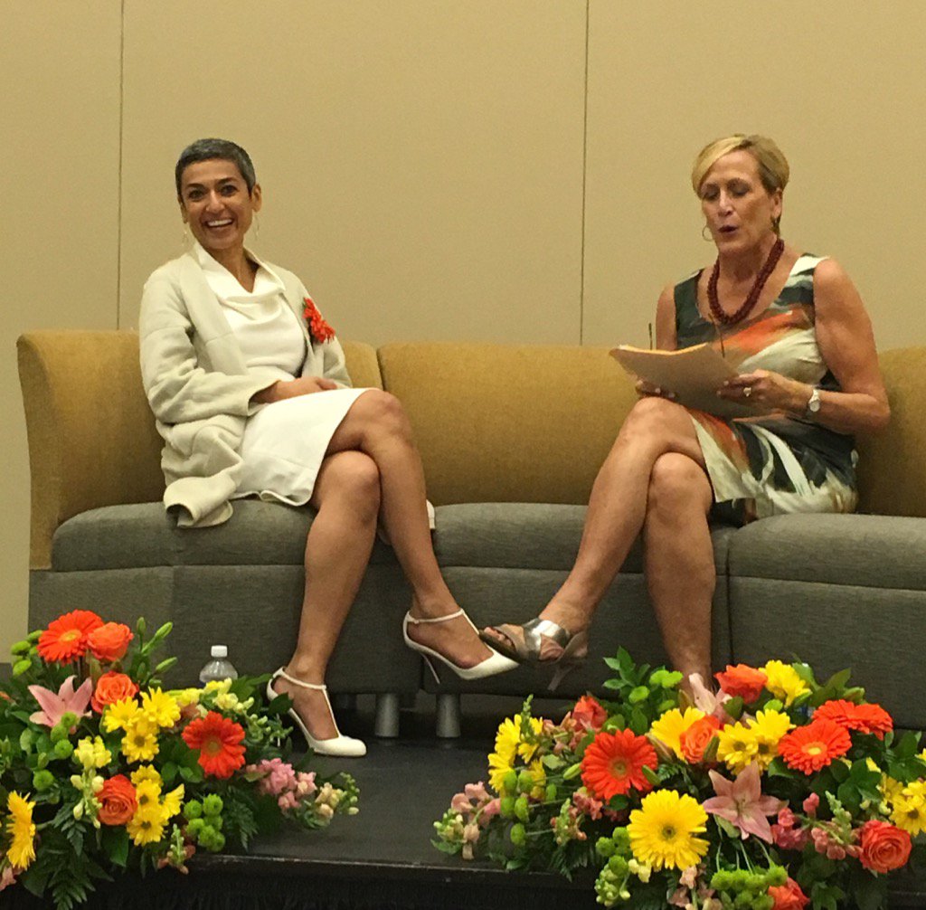 mary_dreams's tweet photo. A great conversation with @ZainabSalbi &amp; Barbara Perez @YWCACincinnati #YWCAAchieve https://t.co/6aGmxT30jr