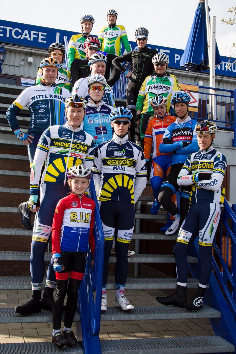 KredersKlassiek's tweet photo. Let op ! Dit jaar is de inschrijving en start en finish weer bij La Baraque in Zevenhuizen. We zien jullie zaterdag! https://t.co/usrr3uD8R5