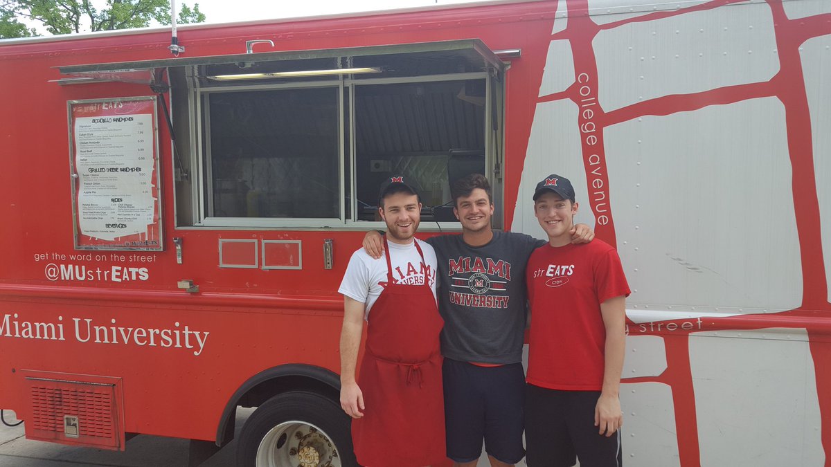 Streatslady's tweet photo. @MUstreats our last day come see us and hear Andrew's personal favorite sandwich. https://t.co/tGuSv7xJwd